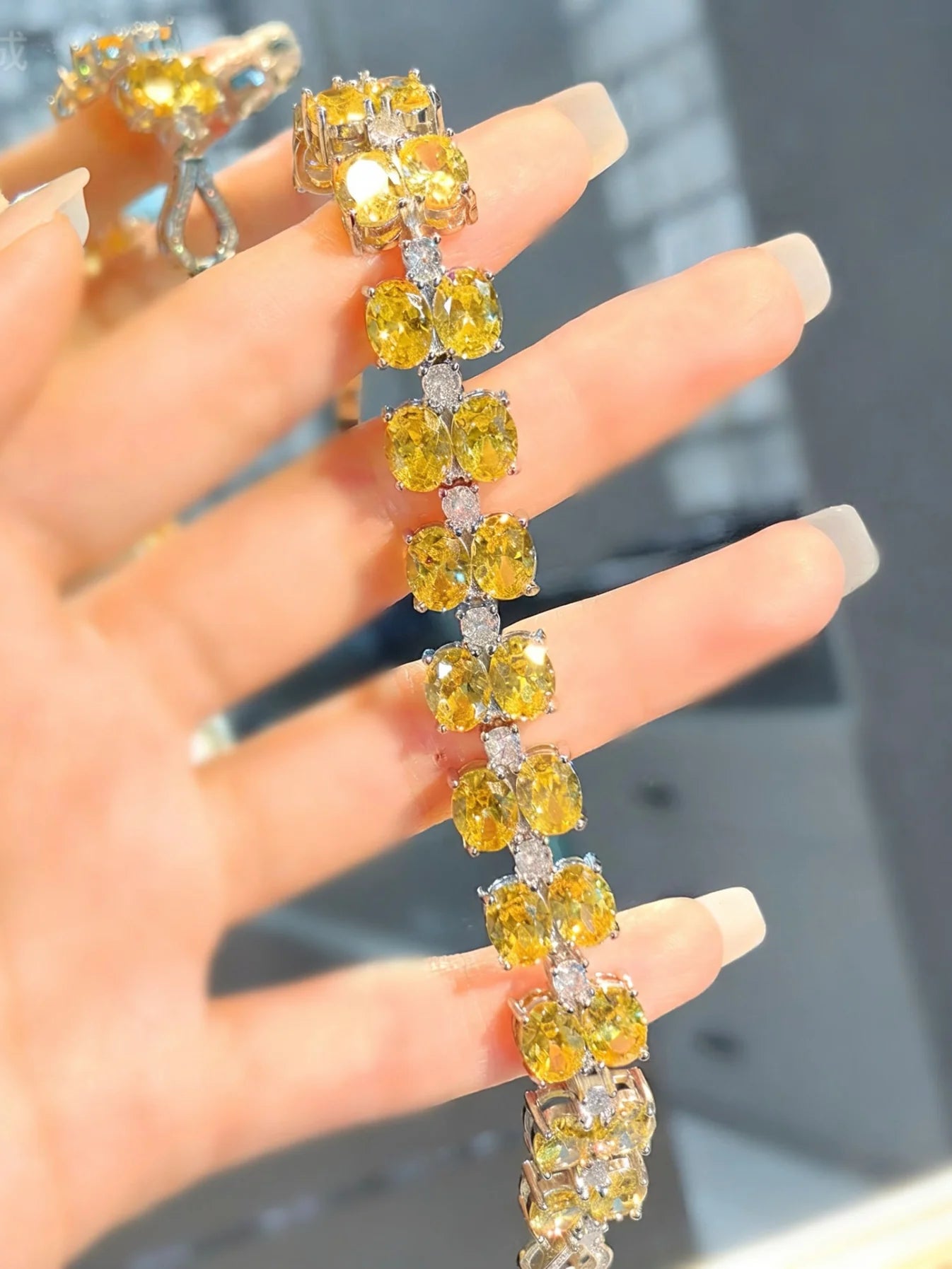 Goddess Luxurious High Jewelry Necklace