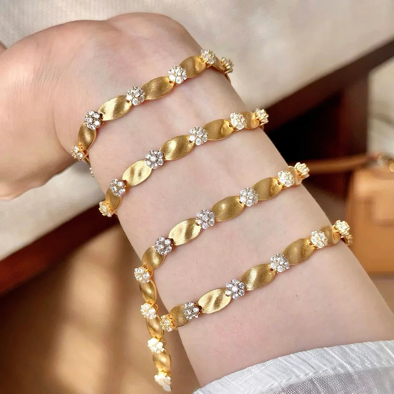 Brushed Gold Ribbon Links Bracelet